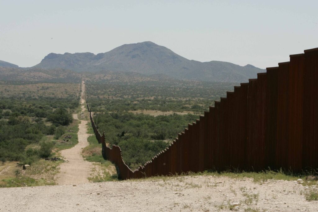 Border wall