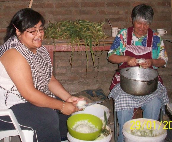 chileans preparing food