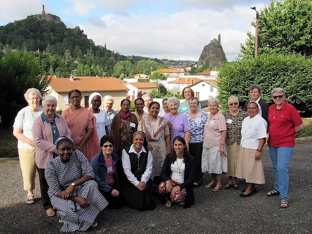 Sisters from around the world at a workshop at the International Centre in Le Puy, France