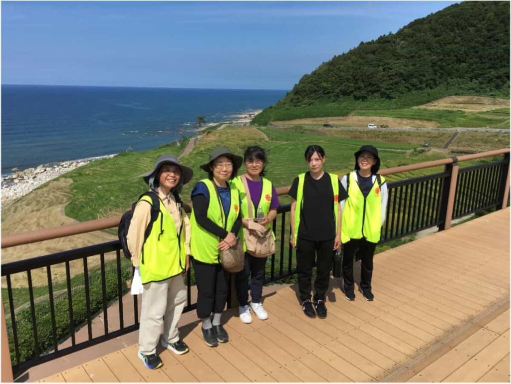 Noto Peninsula Earthquake Volunteers posing for a group photo