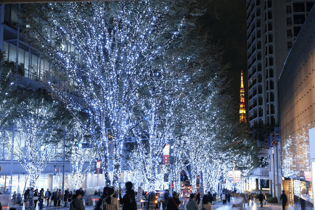 Bright Christmas lights in Roppongi, Tokyo